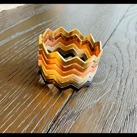 BEBE bracelets - Picture 3 of 6